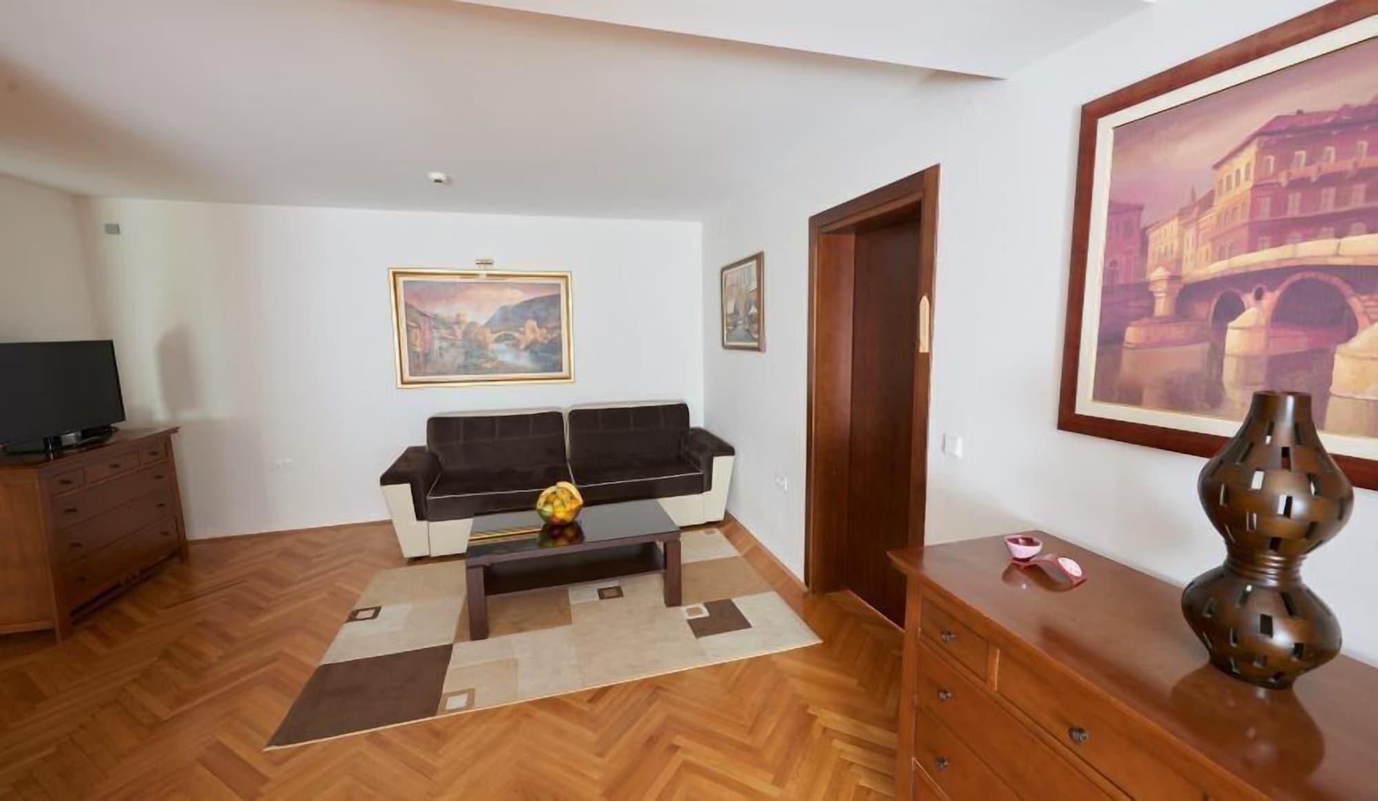 Hotel Pahuljica Влашич Екстер'єр фото