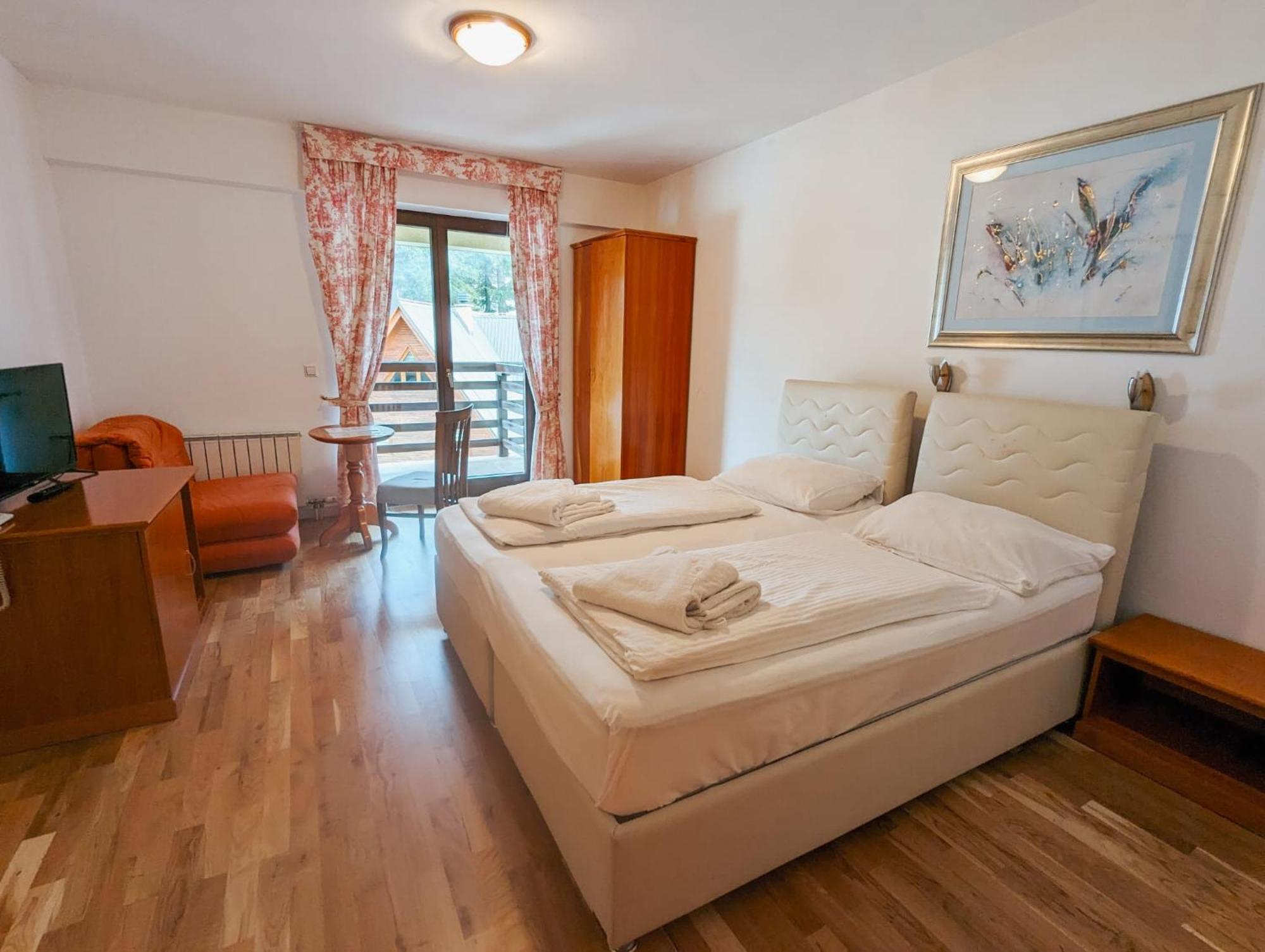 Hotel Pahuljica Влашич Екстер'єр фото